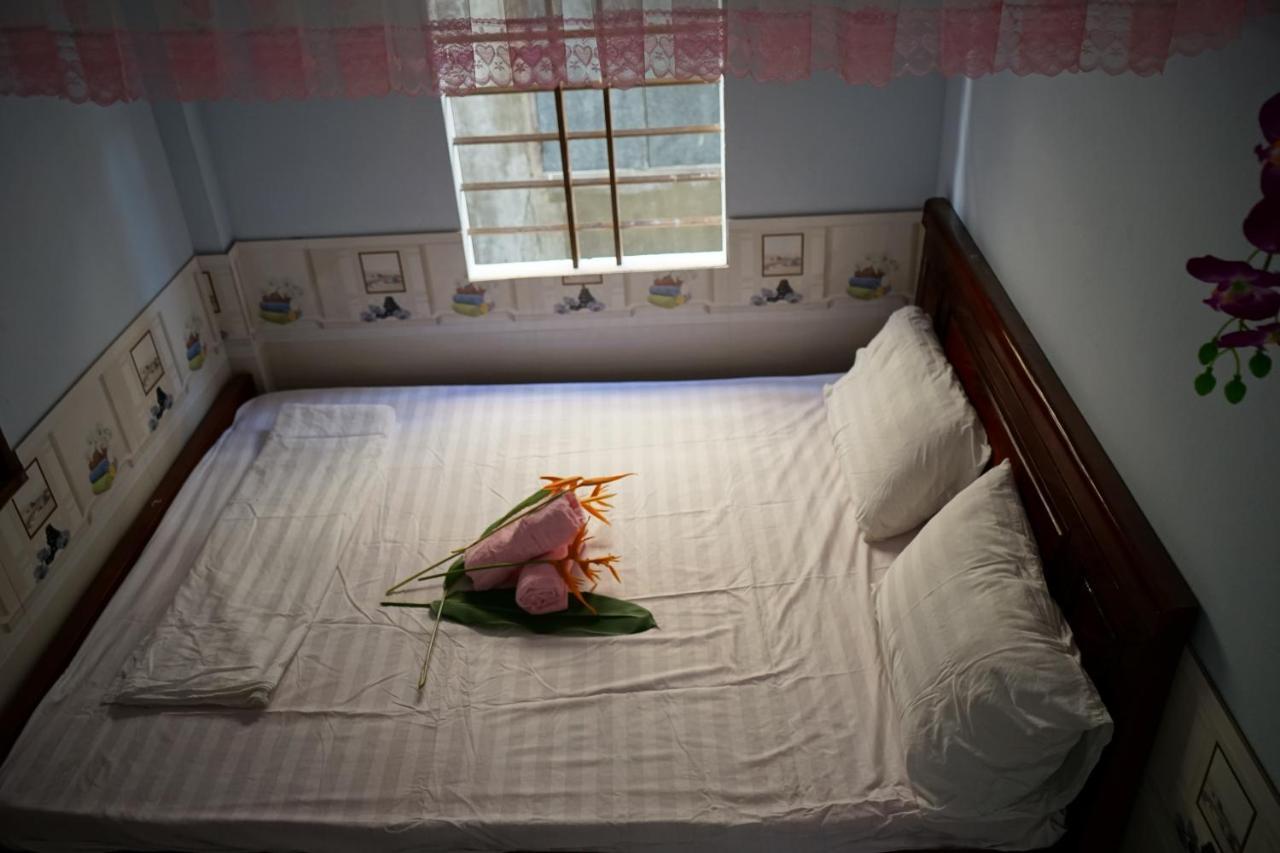 VyVy Homestay Hoi An Luaran gambar